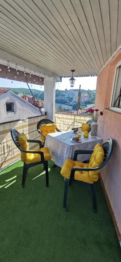 Vacation Home Kovachnica Vrbnik Esterno foto