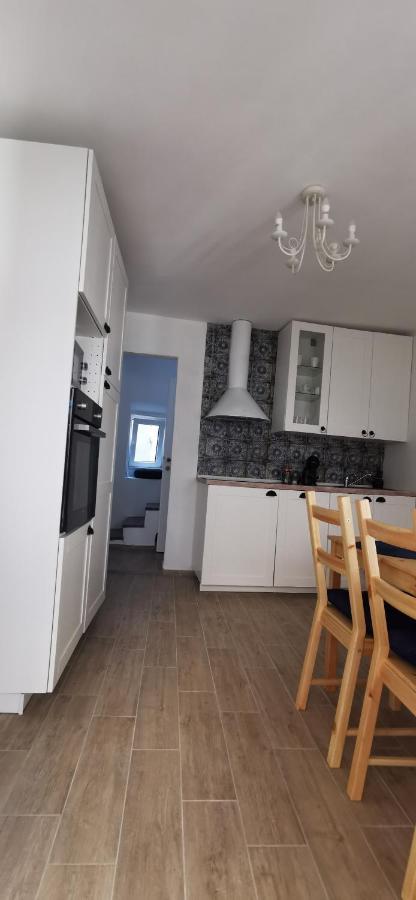 Vacation Home Kovachnica Vrbnik Esterno foto